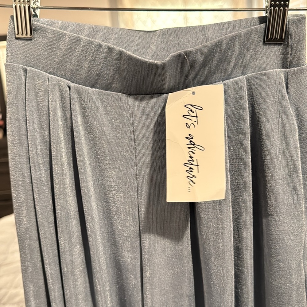 Two piece pant set 12th tribe. - Picture 7 of 7